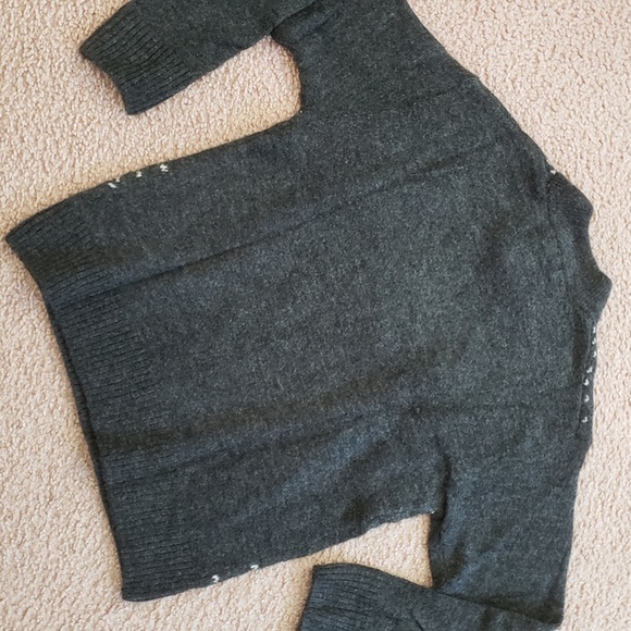 NWT HM Up to Snow Good Cute Gray Sweater - Hearts - Picture 8 of 9